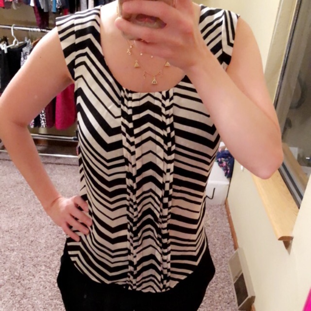 Gorgeous candies striped flattering blouse